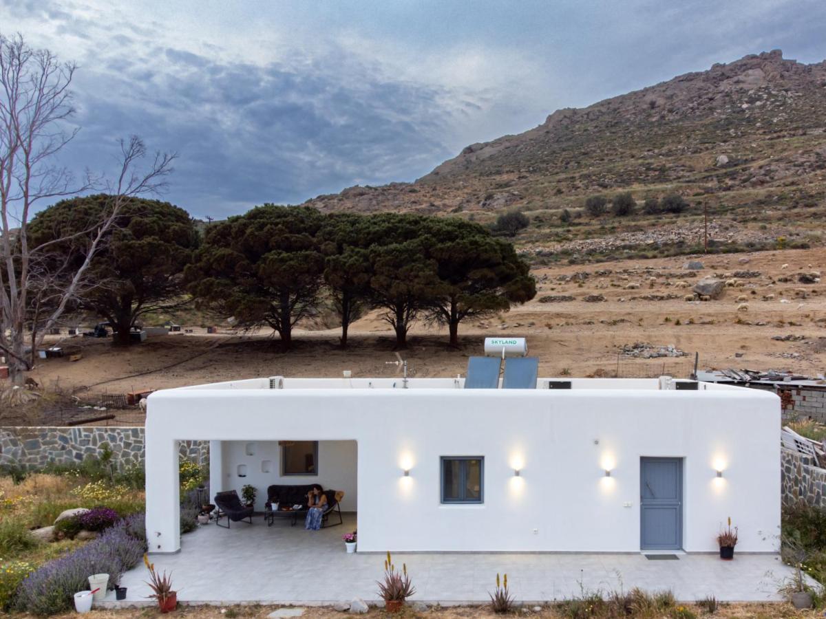 Cycladic Home On The Hill With Beautiful Views!! Agkidia Exterior photo